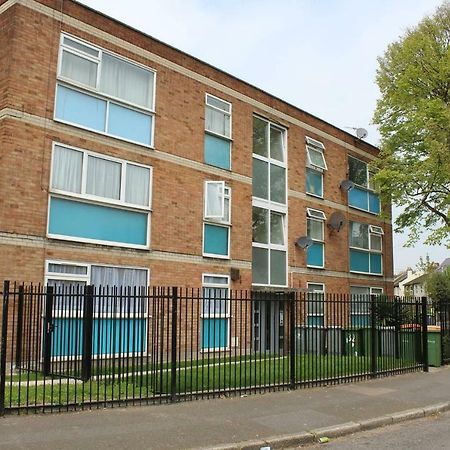 25 Idmiston Road Apartment London Exterior photo